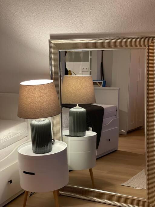 Schickes Apartment Mit Balkon In Ντίσελντορφ Εξωτερικό φωτογραφία
